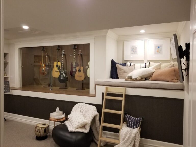 Entertainment Room design British properties